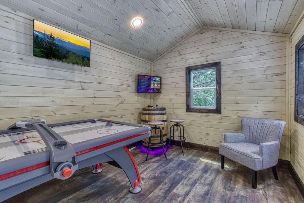 Tranquility Hollow, Indoor Pool, Game Room, 1089 Free Tickets Each Paid Day, Dollywood And More! เซอเวียร์วีล ภายนอก รูปภาพ